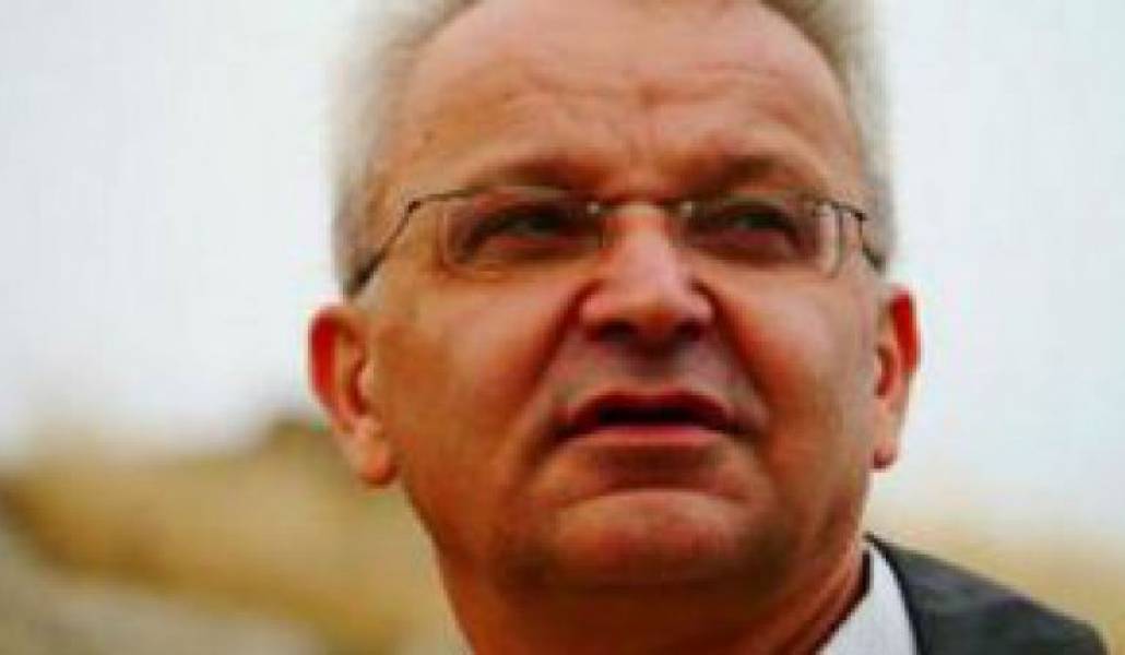 21a23c3f84f0c092774c3908c0ecd76a