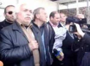 Taxi drivers complain