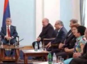 A1+ mobile news/ 7.07.09 at 14:00/