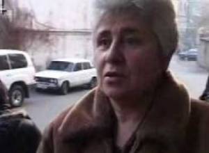 10/12 Ընտրատեղամասի դռները փակ են