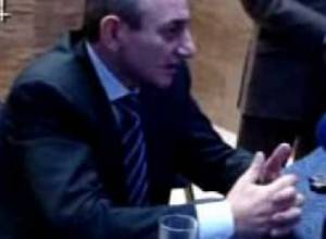 Բակո Սահակյանի ասուլիսից հատվածներ