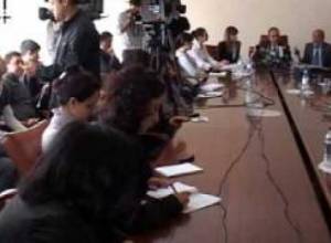 News digest: A1+ mobile