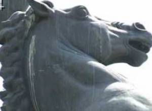 Արձանները մաքրվում են?