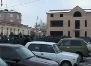 Ոստիկանները տապալեցին  երթը