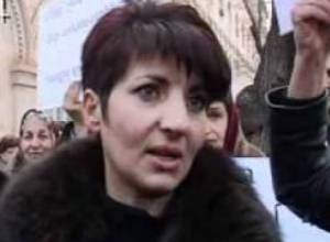 Ամոթանք հնչեցրին ռադիոտան մոտ