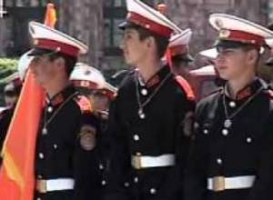 Շքերթ հրապարակում