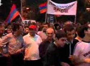 Կադրեր երթից