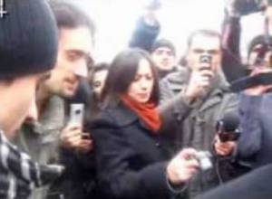 Ֆլեշ-մոբ ՌԴ դեսպանատան մոտ. «Ու՞ր է իմ ձայնը»