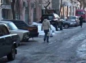 Սառույց գլխին, ոտքը`սառույցին