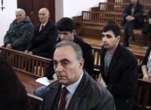 Որդուն օգտագործում են հոր դե՞մ