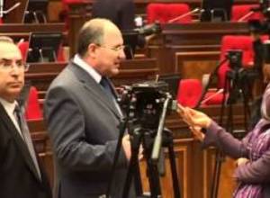 ԱԺ նիստը տապալվեց