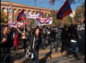 Ուսանողները զեղչեր են ուզում