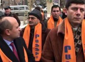 Րաֆֆի Հովհաննիսյանը մեկնարկեց իր քարոզարշավը