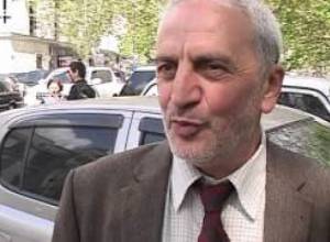 Ինչպես Տիգրան Առաքելյանը ծեծեց ոստիկանի