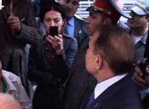 Հովիկ Աբրահամյանը մոտեցավ ցուցարարներին