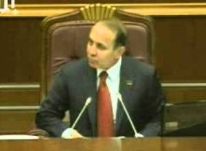 Կառավարության ծրագիրն ընդունվեց