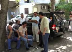 Արմավիայի աշխատակիցները սպասում են