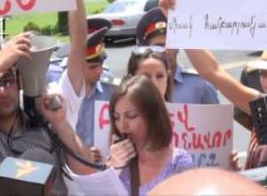 Ակցիա Քաղաքապետարանի դիմաց