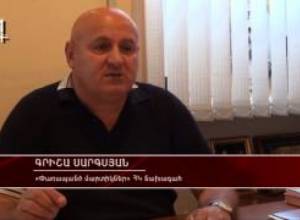 Գնդապետը «դույլերը» մի կողմ դրեց