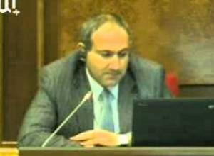 Նիկոլ Փաշինյանի անեկդոտը դուր չեկավ Տիգրան Մուկուչյանին