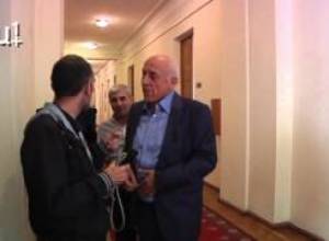 Շարմազանովն էր դեմ քվեարկել;))