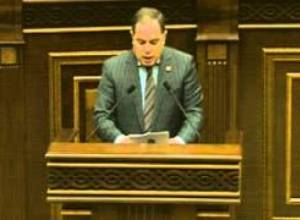 Հովհաննես Սահակյան.նրանք սպասարկում են թշնամիների շահերը