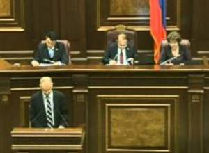 Լեւոն Զուրաբյան:Անվստահություն՝ կուտակային հիմնադրամներին