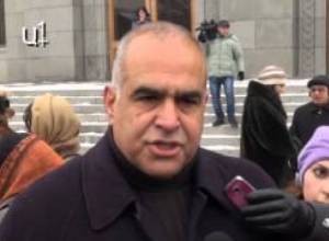 Րաֆֆի Հովհաննիսյանը Թևան Պողոսյանի մասին