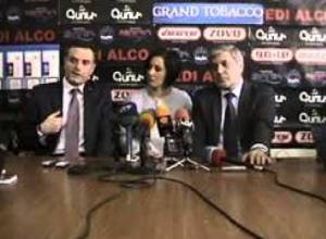 Արտակ Զաքարյանը և Հովհաննես Իգիթյանը Հայելի ակումբում