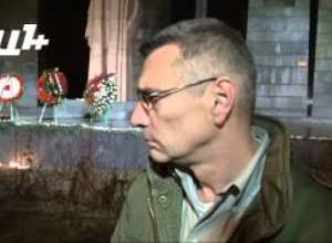 Ռիչարդ Հովհաննիսյանը եկել էր Մյասնիկյանի արձանի մոտ