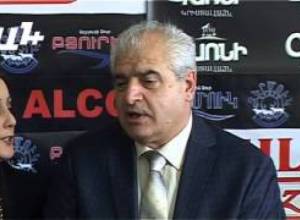 Ազատ Արշակյան. Գաղջը ցրվում է