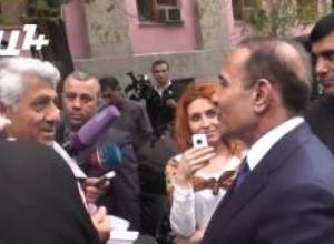 Գալուստ Սահակյանը կփոխարինի՞ Հովիկ Աբրահամյանին