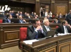 Հակոբյանն ինչո՞վ է տարբերվում Թոխյանից