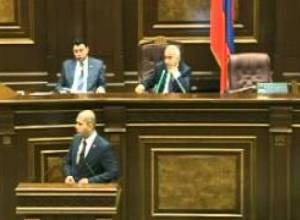 «Կողմնորոշվեք՝ ես ո՞ր դերում եմ»