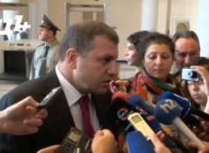 Ո՞ւմ հետ կաշխատի Արամային Գրիգորյանը