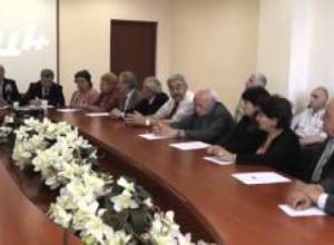 Կոմունիստները միավորվեցին