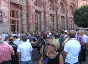 Ո՞վ է մեղավոր «Նաիրիտի» համար