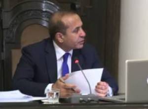 Ձեր գործերը նորմալ արեք.վարչապետ