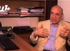 Մեսրոպ Մովսեսյան. «ԱԺ բակում կատաղած ծառայողներ կան»