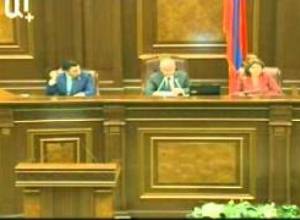 ՍԴ նոր անդամը երդվեց ԱԺ-ում