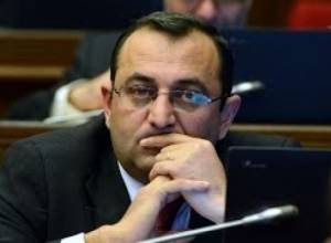 Էսօր շատ ջղային եք.Շարմազանովը` Արծվիկ Մինասյանին