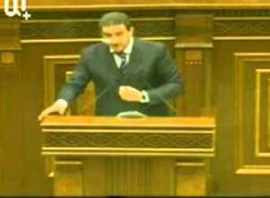 «Կորեացի վանականը ինչի՞ ա իրա տելեվիզորը գարդիրոբի դնում գլխին»