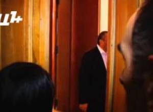 «Այ ցավդ տանեմ, 131 հատ պատգամավոր կա, ինչ եք ուզում ինձանից»