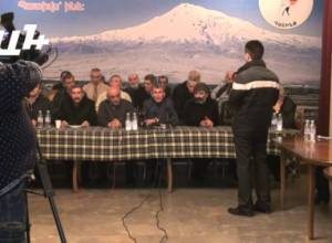 Կոչ իշխանություններին՝ հանգիստ թողեք  հեռացեք