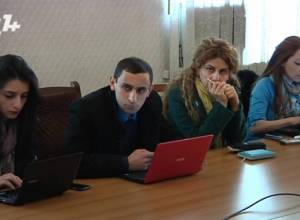 «Երբ տան տղամարդը թույլ է, ով ուզի՝ կխփի»