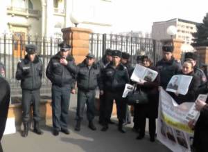 Որդեկորույս մայրերը նախագահականի դիմաց էին