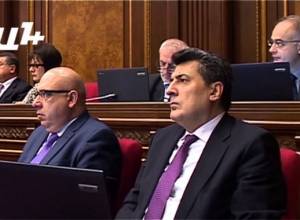 "Մենք աշխատել չենք ուզում, մենք Իշխան Զաքարյանին ենք փնտրում".Հ. Նաղդալյան