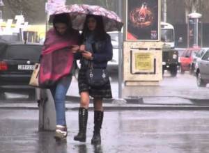 Երեւանում կարկուտ էր եւ անձրեւ