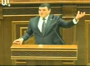 Դատի կտամ ցանկացած Սուրիկ Խաչատրյանին