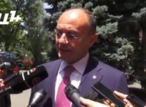 Մովսես Հակոբյանը տեղափոխվում է Հայաստա՞ն